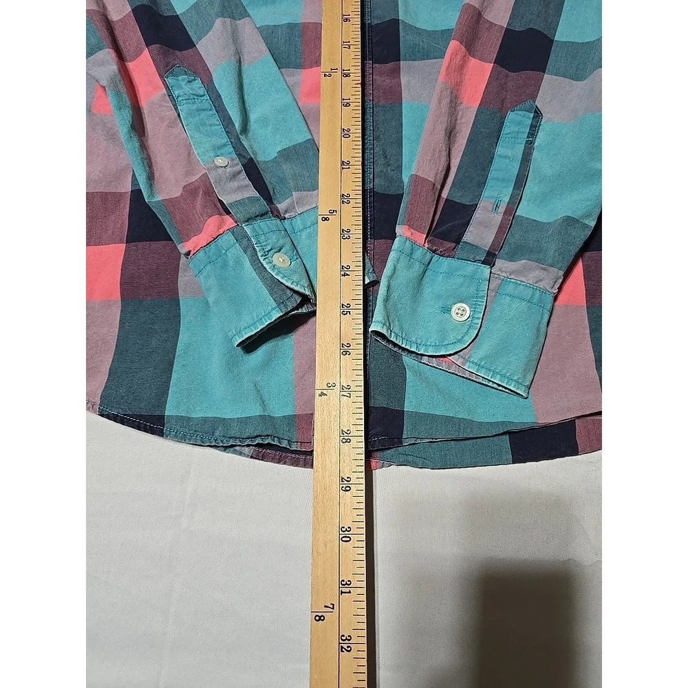 American‎ Eagle Large  Button-Down Long Sleeve Casual Shirt Pink Blue Plaid